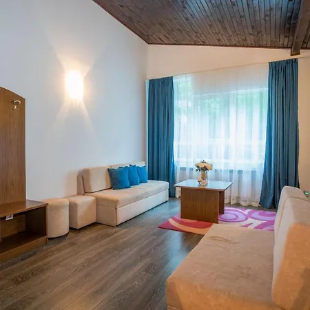 Family Park Kyoshkove 3* シュメン