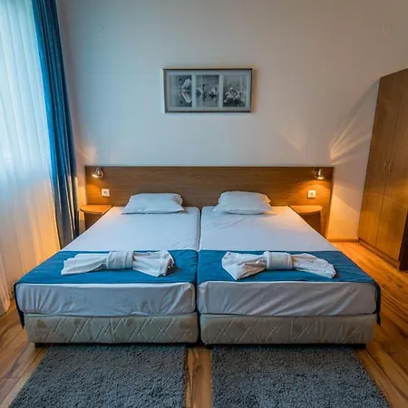 Family Park Kyoshkove Hotel Choumen